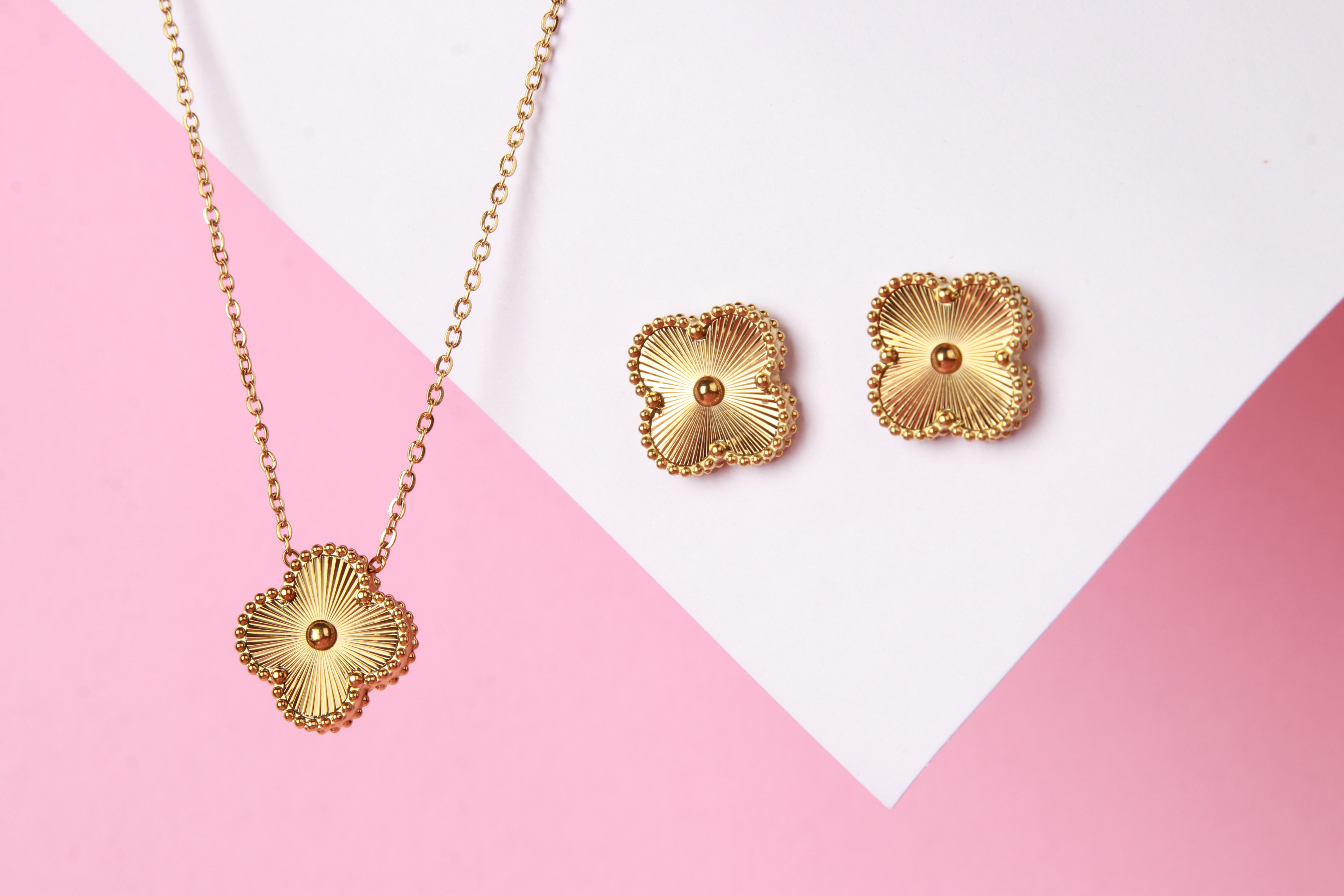 طقم فان كليف 