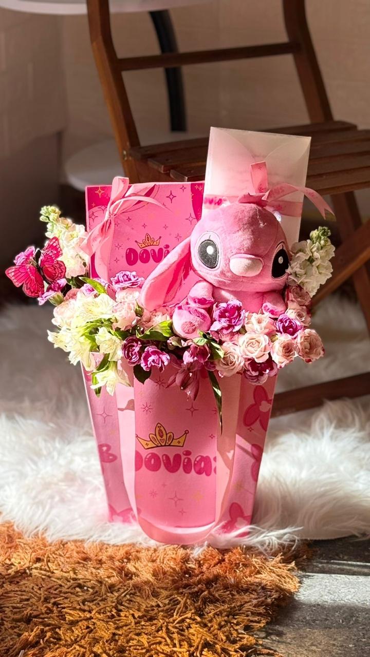 باقة الستيتش الوردي