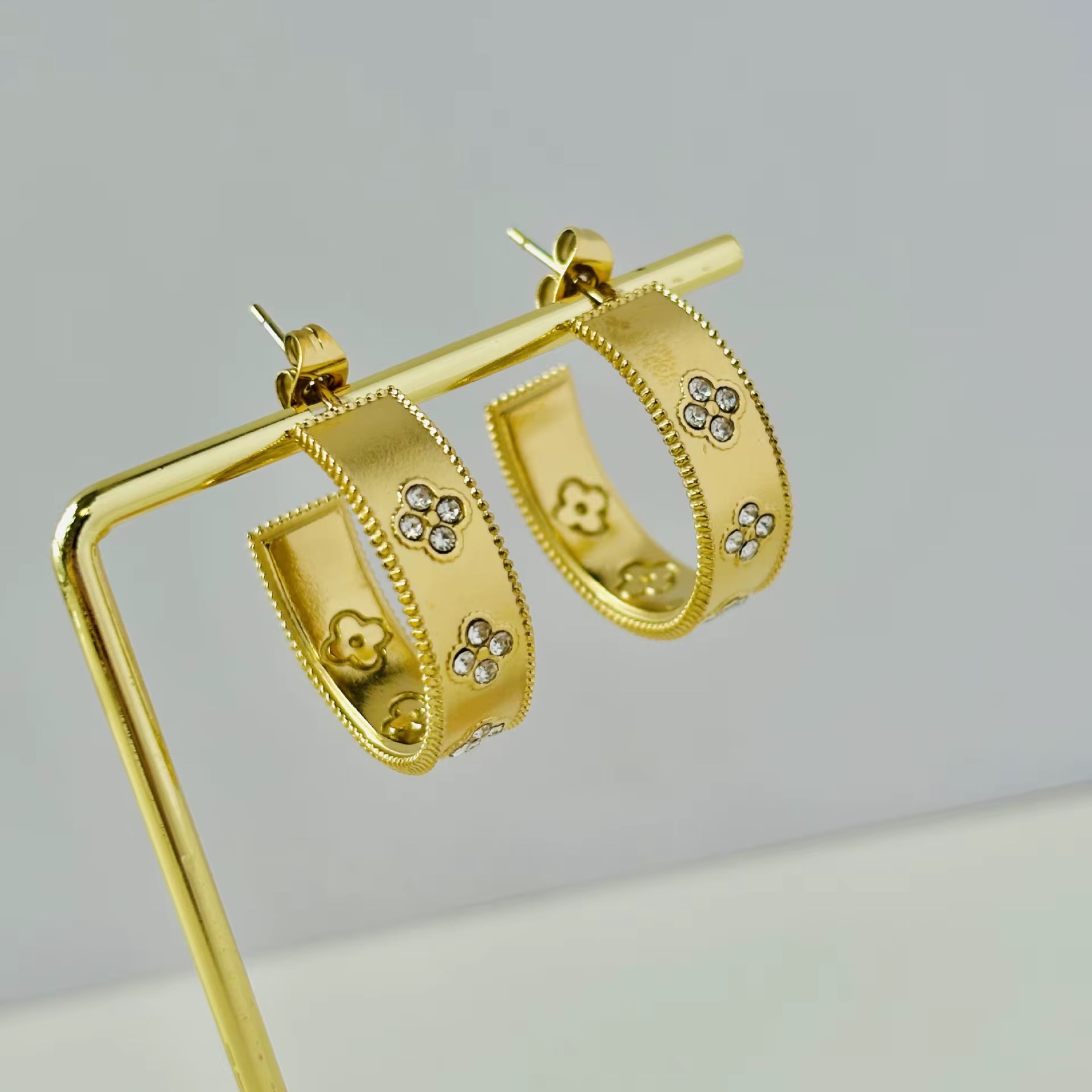 حـلق ڤان كليف 