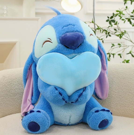 دُمية ستيتش القلب باللون الأزرق الجميل 